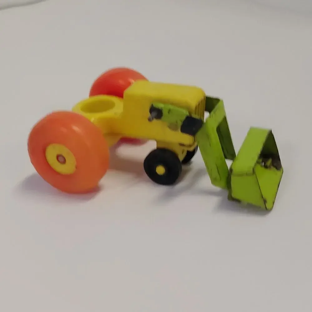 Fisher-Price Toy Tractor Vintage Front Loader 6